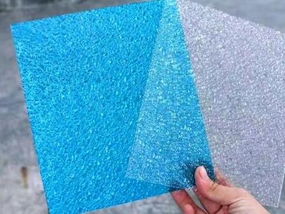 PC板材在國外的應用情況